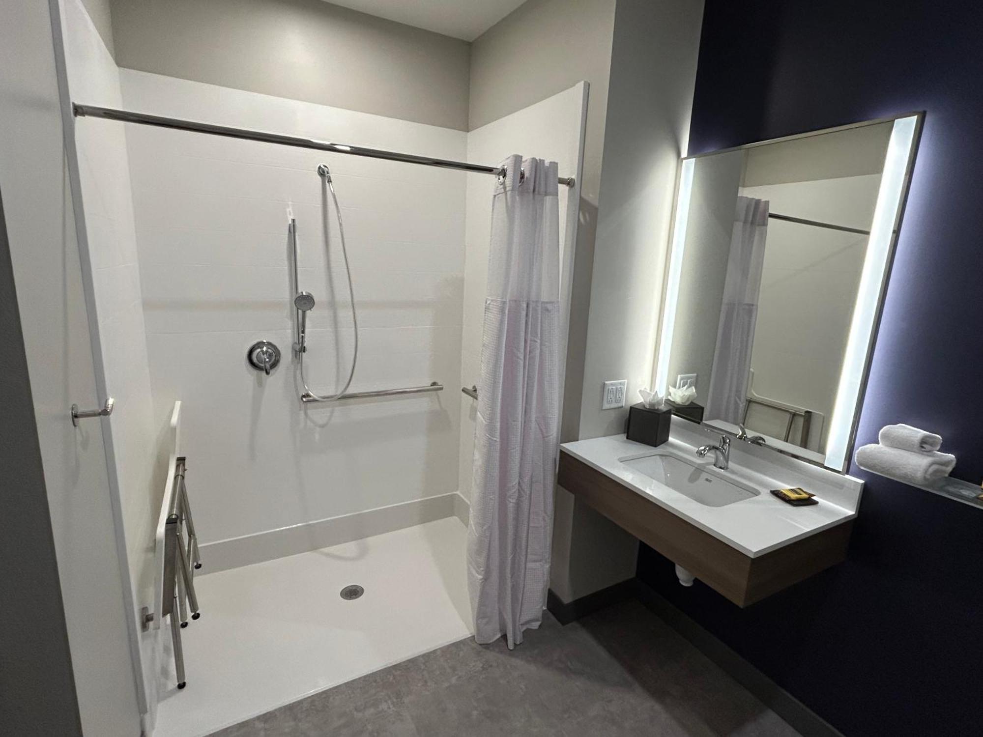 Best Western Plus Marquette Hotel & Suites المظهر الخارجي الصورة