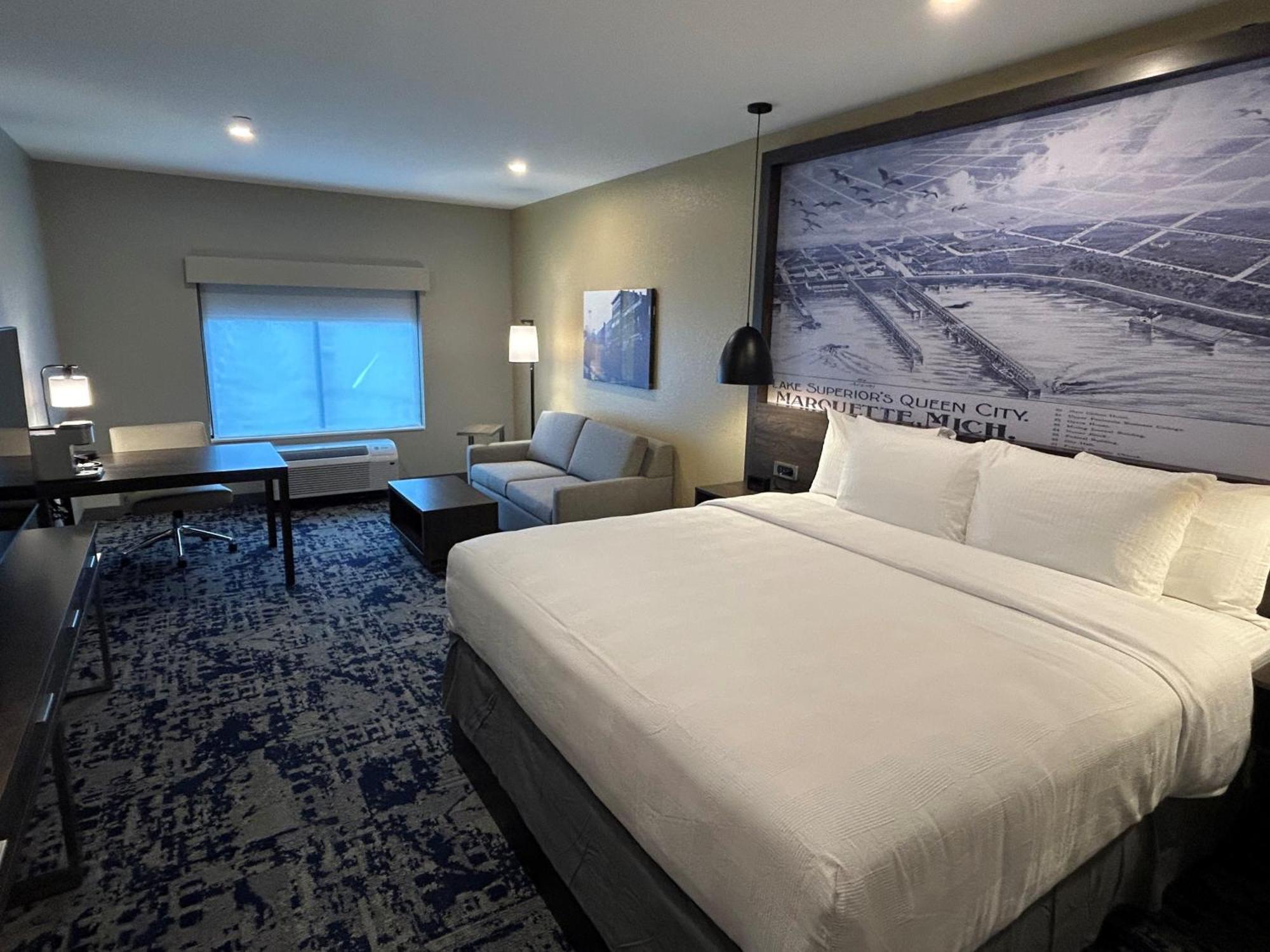 Best Western Plus Marquette Hotel & Suites المظهر الخارجي الصورة
